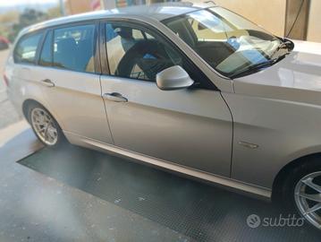 BMW Serie 3 (E90/91) - 2009