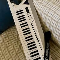 Roland Ax-edge White KEYTAR MIDI-USB 49 TASTI