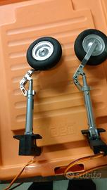 Carrelli elettrici per aeromodello jet