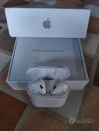 AirPods 2 Apple