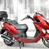 Kymco Grand Dink 250