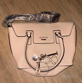 Borsa guess nuova