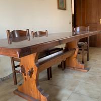 Tavolo legno taverna mansarda