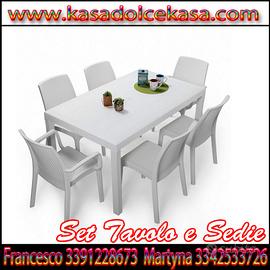 TAVOLO E 4 SEDIE PER ARREDO GIARDINO