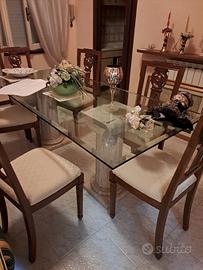 Tavolo in cristallo
