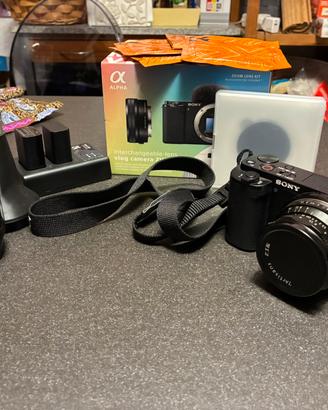 Sony zv e10 +obbiettivi e accessori