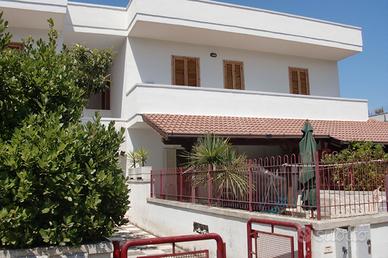 Torre dell'Orso casa vicina al mare