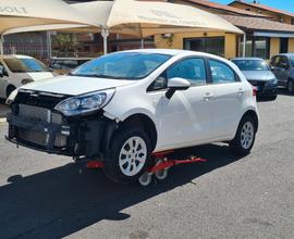 Kia Rio 1.1 CRDi Active 8.700Km *** Sinistrata ***