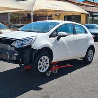 Kia Rio 1.1 CRDi Active 8.700Km *** Sinistrata ***