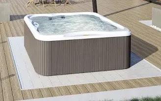 Piscina jacuzzi modello Lodge H3