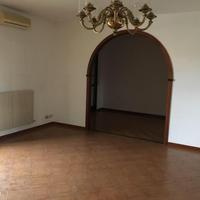 Appartamento semi arredato