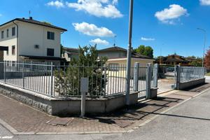 Appartamento in palazzina di sole 2 unita