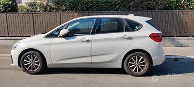 BMW 216 A.T Advantage