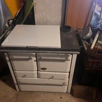 Stufa a legna putage lincar