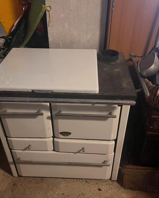 Stufa a legna putage lincar