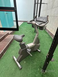 Cyclette professionale Life Fitness