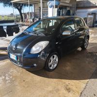 Toyota Yaris 1.4 D-4D 5 porte