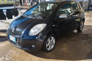 Toyota Yaris 1.4 D-4D 5 porte