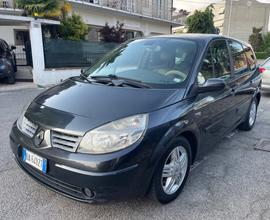 Renault Scenic Grand Scénic 1.9 dCi/130CV Dynamiqu