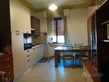 Camere per  studentesse e o lavoratrici