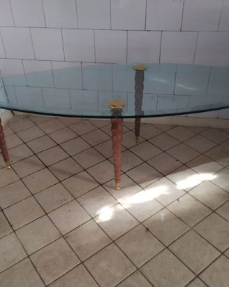 Tavolo ovale in vetro