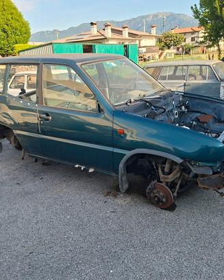 nissan terrano 2 per ricambi