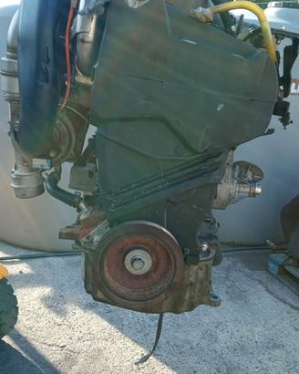 MOTORE RENAULT MEGANE 3 1.5 DCI CODICE K9KR8 10800