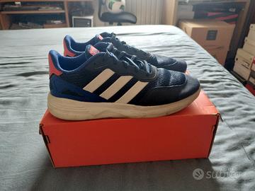 Scarpe Sportive Adidas blu misura 39.