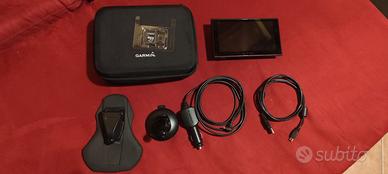 Navigatore Garmin Camper 660