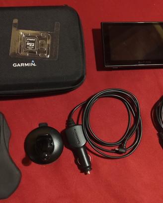 Navigatore Garmin Camper 660