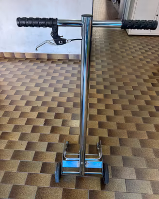 Carrello spingikart