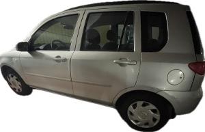 Mazda 2 Cub (2004) - Unico Proprietario