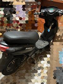 Motorino elettrico 