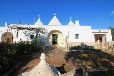 CASA DI CORTE A OSTUNI