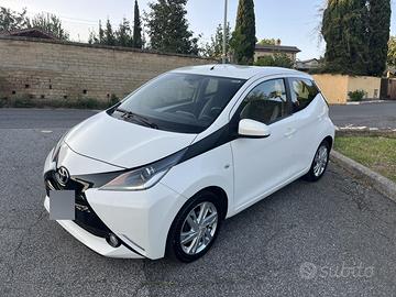 Toyota Aygo X Play full Opt perfetta