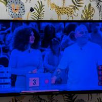 Televisore Telefunken completa di telecomando