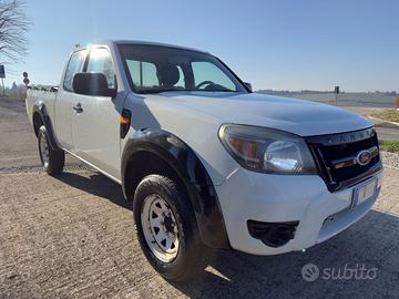 Ford Ranger XLT SI PERMUTE