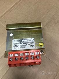 Trasformatore ac220-400/ac12-24