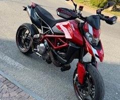 ducati hypermotard  950