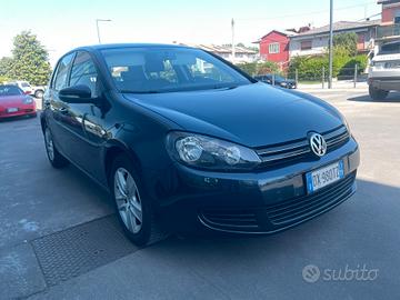 Volkswagen Golf 2.0 TDI DSG Comfortline