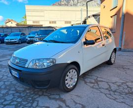 FIAT PUNTO 1.2 BENZINA *OK NEOPATENTATI*