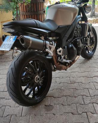 Triumph Speed triple 1050
