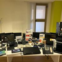 Lotto pc, monitor, switch, tablet e tanto altro