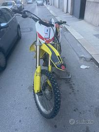 Motocross Suzuki RMZ 450