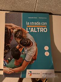La Strada con l’altro libro liceo scientifico