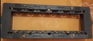 BTICINO LIVING CLASSIC SUPPORTO 2P o 6P 4706 4740
