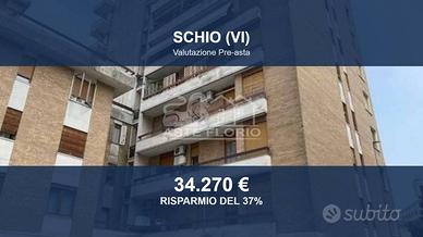 Immobile in asta di 100 m² con box auto a Schio
