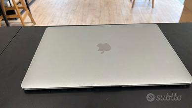 MacBook Air 13″ M1, RAM 16GB, SSD 256GB, Silver,