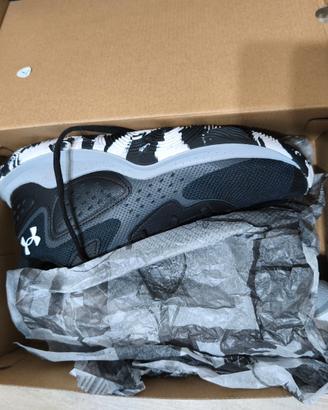 Scarpe Basket Under Armour Jet '23