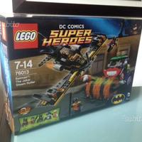 Lego 76013 BATMAN ROBIN BATGIRL JOKER